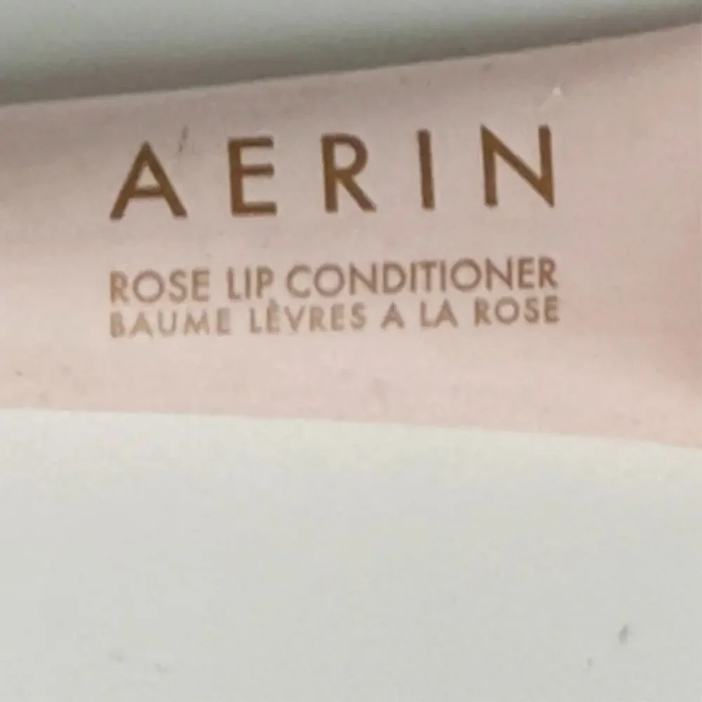 Aerin Rose Lip Conditioner Balm Nourish Hydrate Travel .1 fl oz 3ml New
